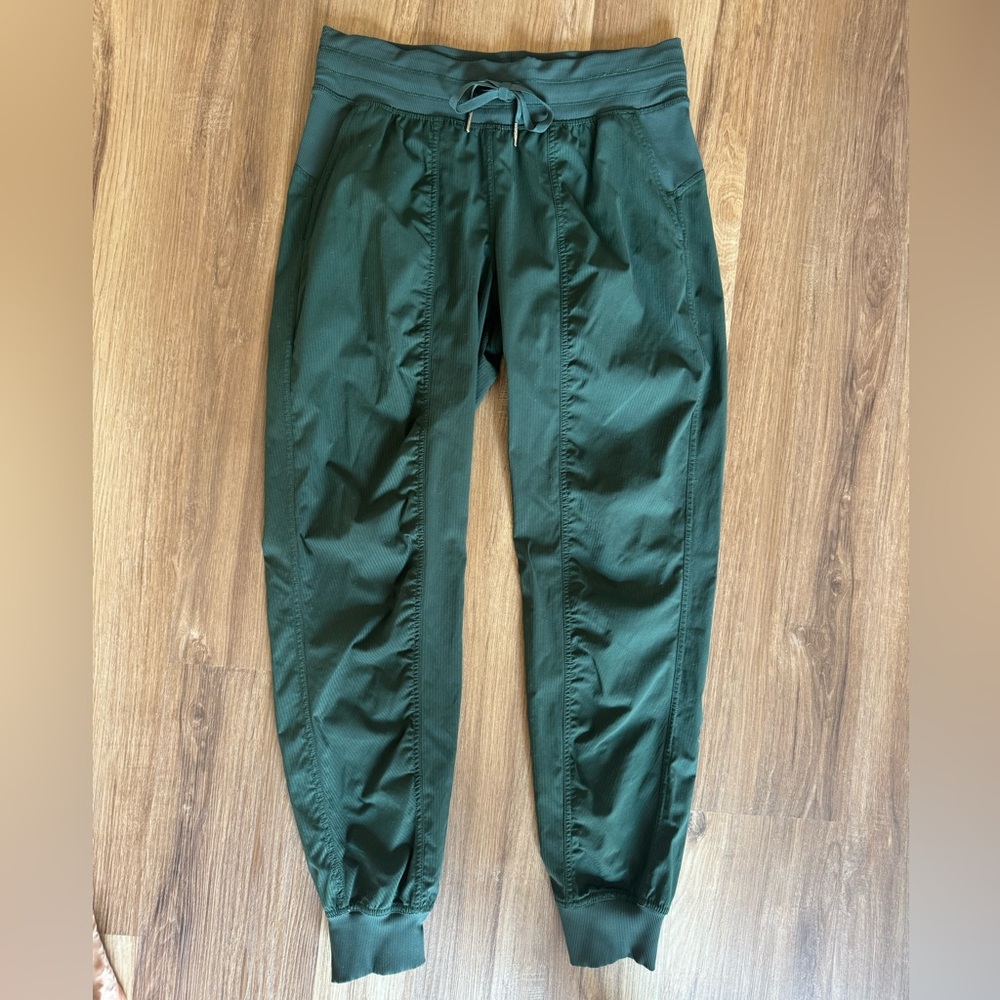 Lululemon dance studio mid rise joggers